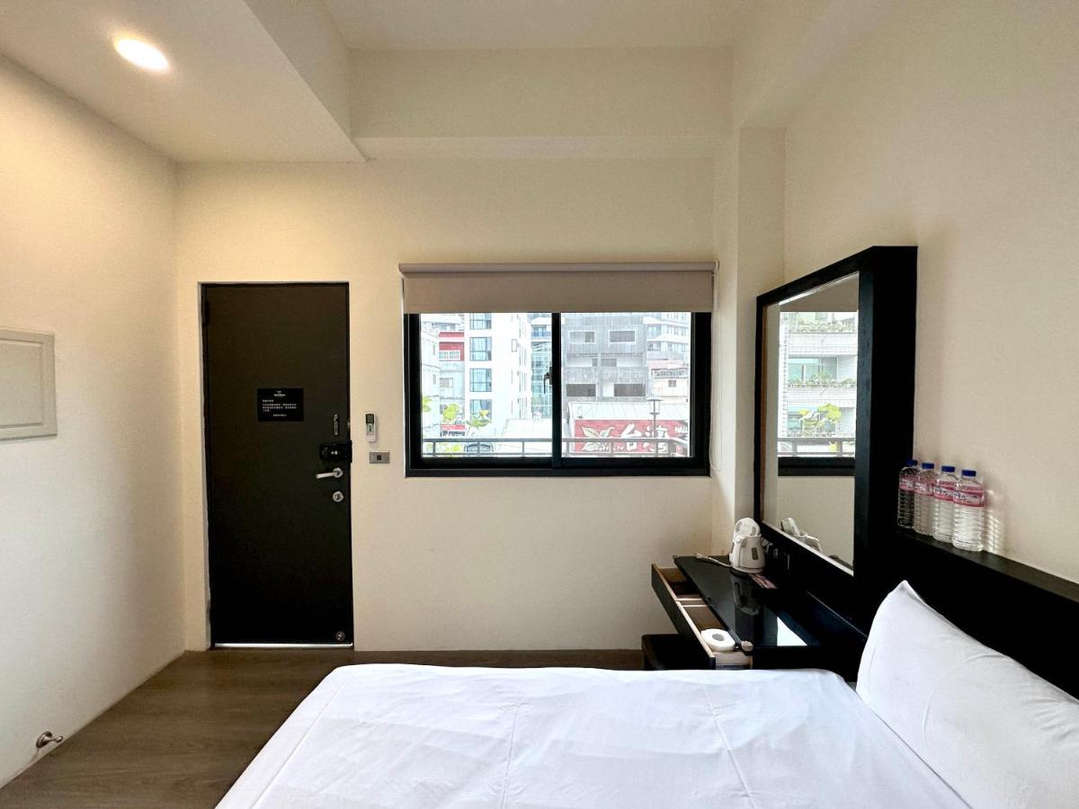 Zhen House 珍棧民宿 Yuchi Bagian luar foto